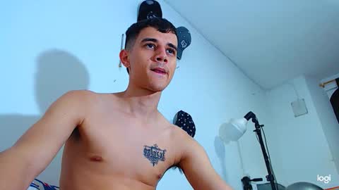 adam hot11 online show from 11-11-25, 11:05