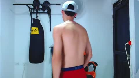 adam hot11 online show from 07-11-26, 12:35