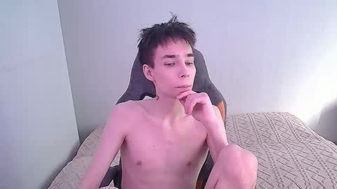 Snapshot of adam_kpoy chatting on 10-10-25, 07:51 adam kpoy online show from 10-10-25, 07:51