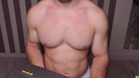 Snapshot of adam_muscle_ chatting on 09-13-25, 09:25 Adam online show from 09-13-25, 09:25