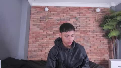 Snapshot of adam_piarse chatting on 11-21-25, 03:27 adam_piarse online show from 11-21-25, 03:27