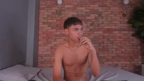 Snapshot of adam_piarse chatting on 12-03-25, 09:24 adam_piarse online show from 12-03-25, 09:24