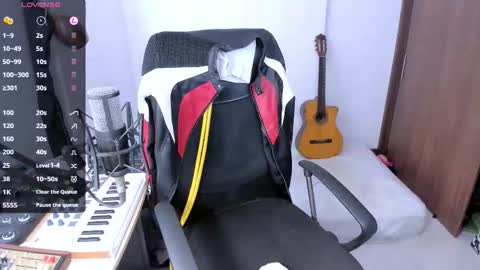  Adam online show from 11-05-25, 03:12