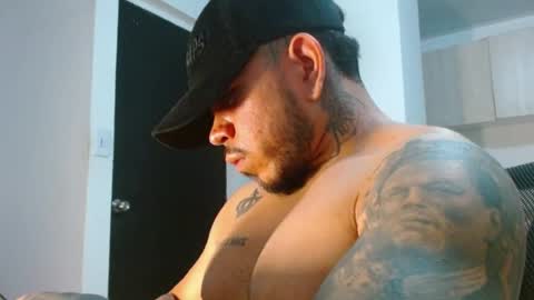 adam shilder7 online show from 04-21-26, 02:51