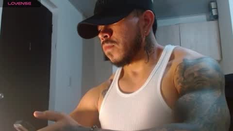 adam shilder7 online show from 05-31-26, 03:58