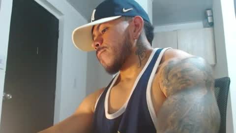 adam shilder7 online show from 06-06-26, 03:44