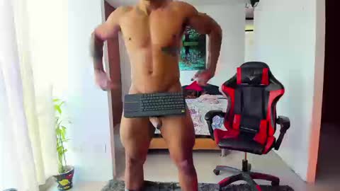 Adam Valencia online show from 09-22-25, 04:31