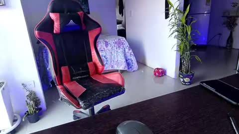 Adam Valencia online show from 01-07-26, 11:56