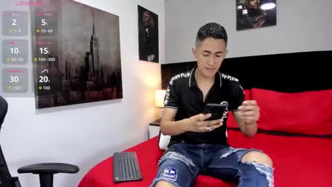 adam_walker_1 online show from 03-15-26, 04:57