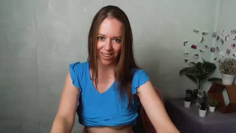 Snapshot of adamais_ chatting on 06-22-26, 03:25 adamais_ online show from 06-22-26, 03:25