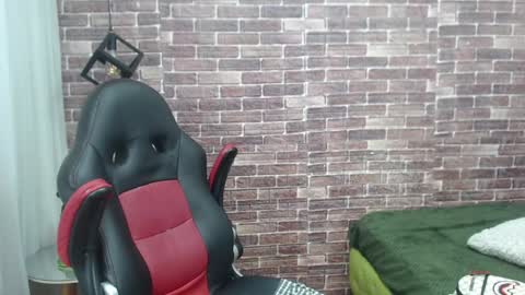 Adam online show from 02-06-25, 09:43