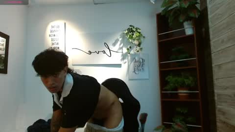 Adam online show from 04-24-26, 09:28