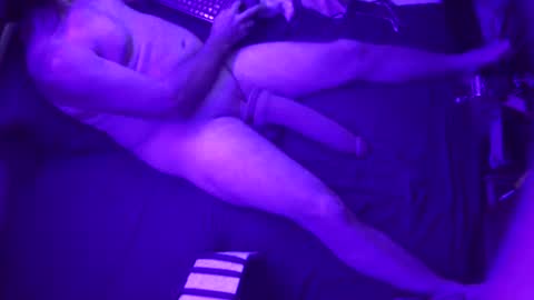 Snapshot of adamineve chatting on 03-10-25, 07:10 adamineve online show from 03-10-25, 07:10