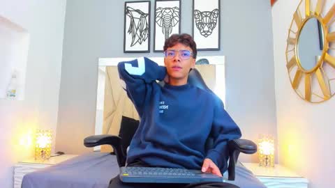 Adams Bobby online show from 11-16-25, 11:38