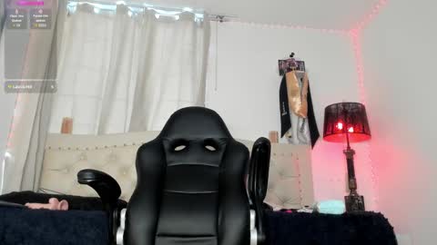 Snapshot of adams_ricci chatting on 12-12-24, 03:48 Adams online show from 12-12-24, 03:48