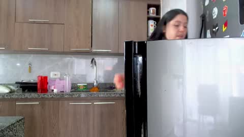 eva online show from 12-17-24, 05:58