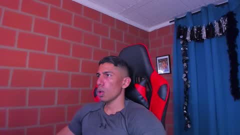 Snapshot of adan_sin1 chatting on 03-08-25, 07:20 Adan Sin online show from 03-08-25, 07:20