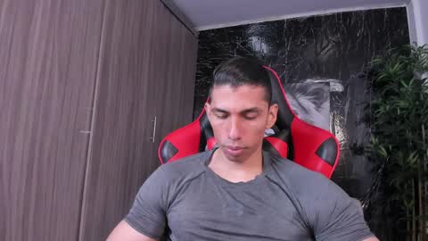 Snapshot of adan_sin1 chatting on 06-06-26, 03:28 Adan Sin online show from 06-06-26, 03:28