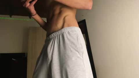 Snapshot of adanxbaby chatting on 02-13-25, 01:29 online show from 02-13-25, 01:29