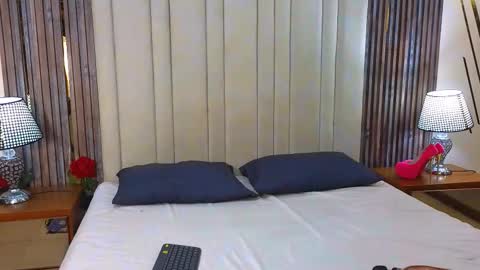 Snapshot of adarasmiith chatting on 12-16-25, 12:54 adarasmiith online show from 12-16-25, 12:54