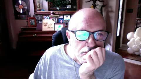 add_me_2 online show from 06-11-26, 07:01