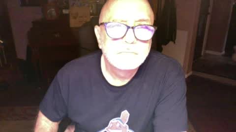 add_me_2 online show from 06-15-26, 11:23