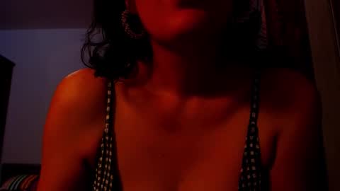 amy        online show from 09-23-25, 10:02