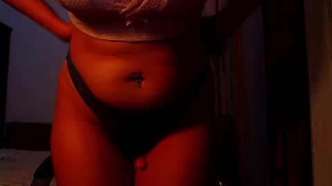 amy        online show from 10-11-25, 02:22