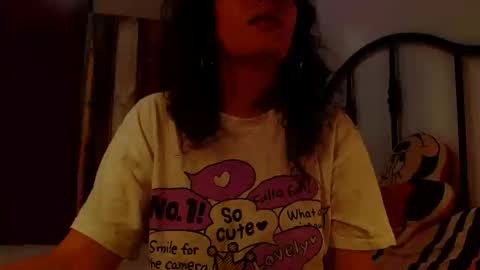 Snapshot of addicted2uts chatting on 05-11-26, 04:15 amy online show from 05-11-26, 04:15