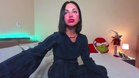 Snapshot of addictedsabi chatting on 12-18-24, 02:38 Sabi online show from 12-18-24, 02:38