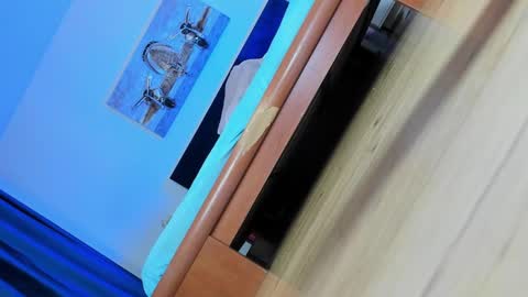 Snapshot of addisonblackk chatting on 01-19-25, 03:50 Andy online show from 01-19-25, 03:50