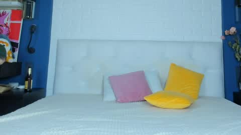 Adelle online show from 04-27-26, 03:48