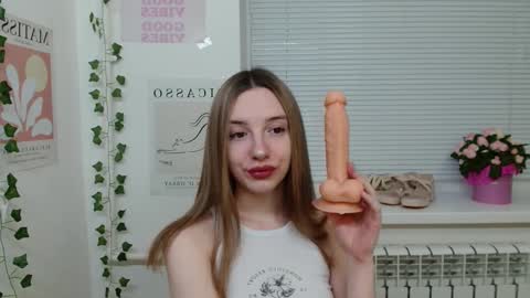 Adele online show from 02-15-25, 02:11