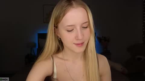 Adele online show from 02-24-26, 09:24