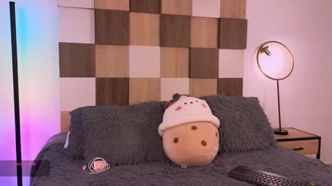 Andrea online show from 10-15-25, 12:27