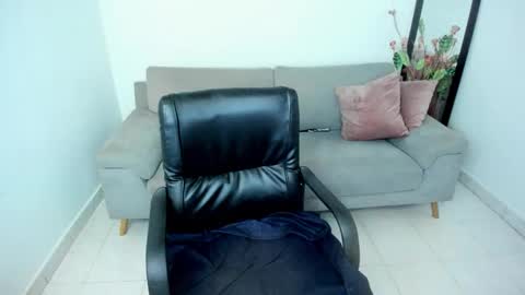 Carolina online show from 03-03-26, 11:27