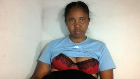 adelealy online show from 08-02-26, 03:43