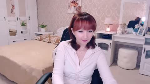 Snapshot of adelemoran chatting on 02-01-25, 08:05 AdeleMoran online show from 02-01-25, 08:05