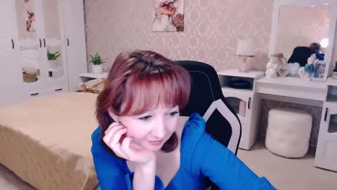 Snapshot of adelemoran chatting on 02-28-25, 06:52 AdeleMoran online show from 02-28-25, 06:52