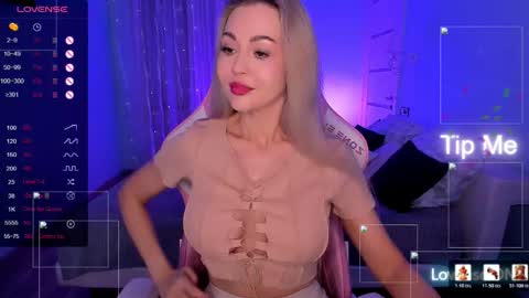 Snapshot of adeleroberts chatting on 02-05-26, 02:16 Adele online show from 02-05-26, 02:16