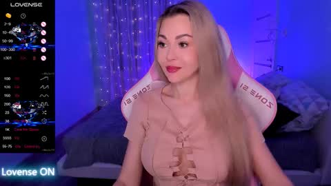 Snapshot of adeleroberts chatting on 02-16-26, 02:07 Adele online show from 02-16-26, 02:07