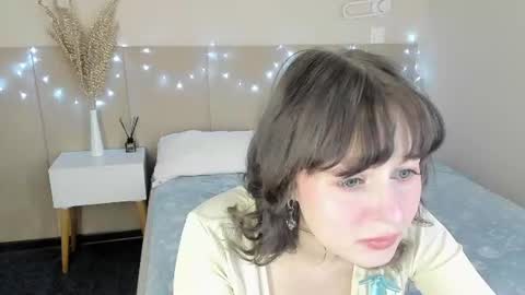 adelesilvy online show from 06-18-26, 02:01