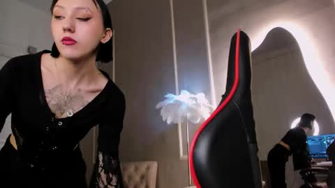 Snapshot of adelicelenoir chatting on 10-12-25, 01:43 miss Ada online show from 10-12-25, 01:43