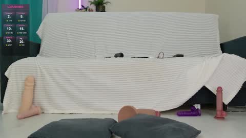 Snapshot of adelika_rose chatting on 12-13-25, 07:53 Adelika online show from 12-13-25, 07:53