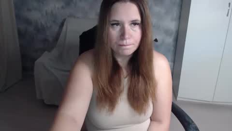 adelinalawson online show from 11-25-25, 10:26