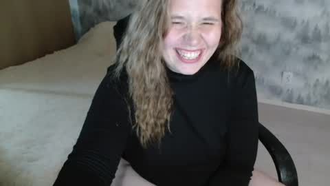 Snapshot of adelinalawson chatting on 06-27-26, 12:22 adelinalawson online show from 06-27-26, 12:22