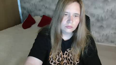 Snapshot of adelinalawson chatting on 07-12-26, 11:56 adelinalawson online show from 07-12-26, 11:56