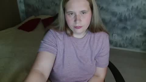Snapshot of adelinalawson chatting on 07-21-26, 03:36 adelinalawson online show from 07-21-26, 03:36