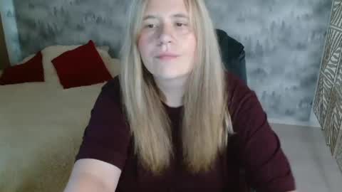 Snapshot of adelinalawson chatting on 08-04-26, 06:16 adelinalawson online show from 08-04-26, 06:16