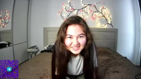 Anna online show from 04-11-26, 03:16